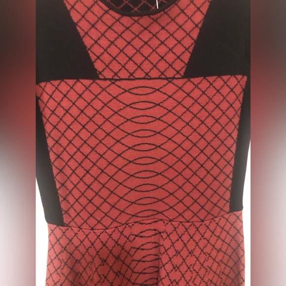 Black & Burgundy A-Line Short Sleeve Sweater Dress with Geometric Print (New!) - Picture 2 of 7